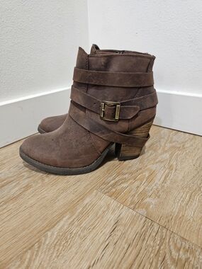Mas Artisan Women's Brown Suede Ankle Boot with Buckle Strap